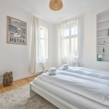 Dom & House - Kamienica Sopocka 150 Metrow Od Plazy Apartment