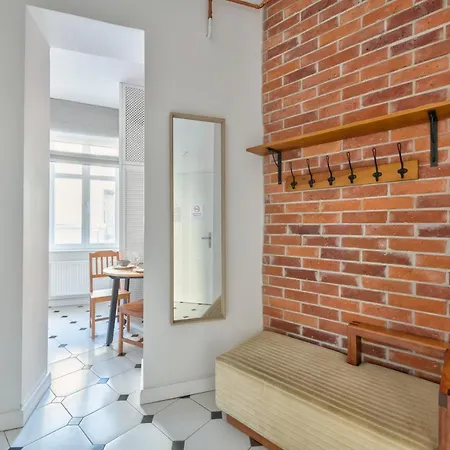 Dom & House - Kamienica Sopocka 150 Metrow Od Plazy Apartment *