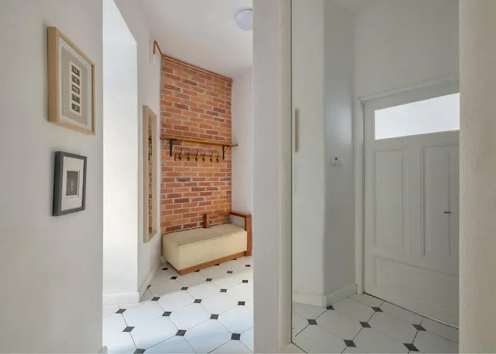 Kamienica Sopocka 150 Metrow Od Plazy & By Renters Apartamento