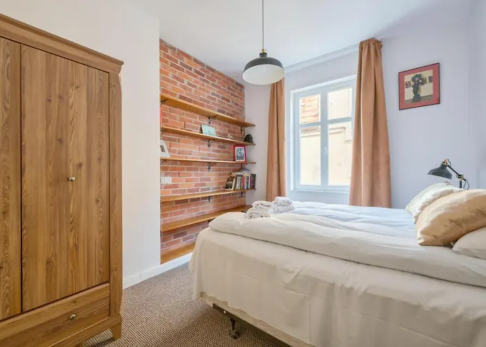 Kamienica Sopocka 150 Metrow Od Plazy & By Renters Apartamento *