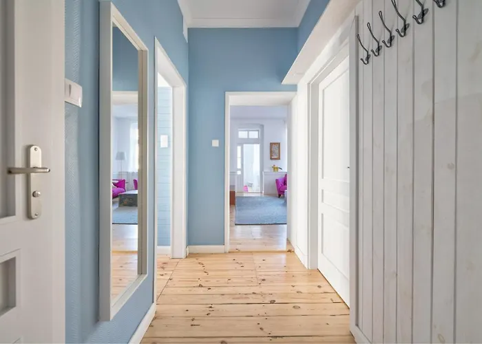 Kamienica Sopocka 150 Metrow Od Plazy & By Renters Apartamento *