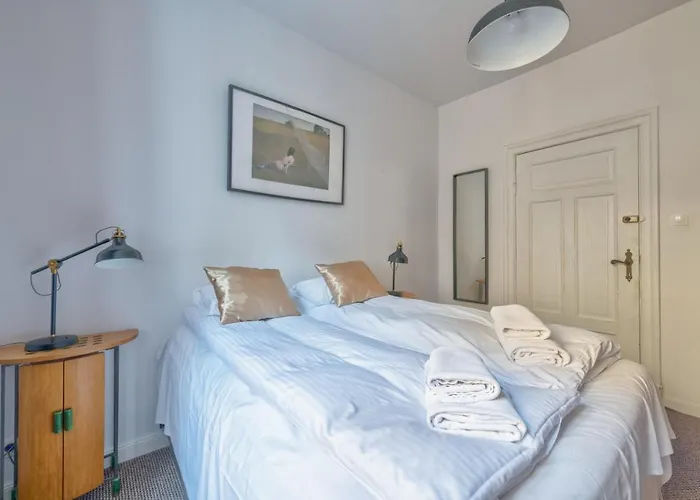 Kamienica Sopocka 150 Metrow Od Plazy & By Renters Sopot