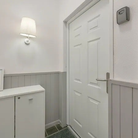 Kamienica Sopocka 150 Metrow Od Plazy & By Renters